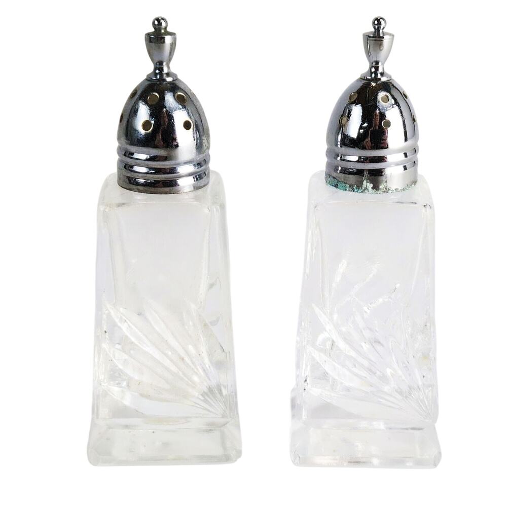 Vintage Floral‎ Etched Cut Glass Crystal Salt & Pepper Shakers Made in Japan 60s